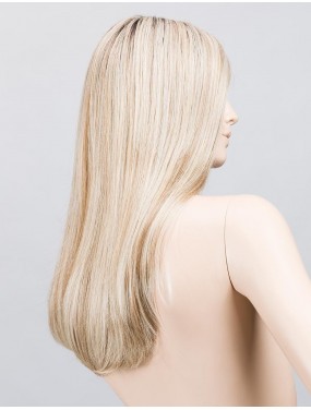 Perruque Vita Mono Part Ellen Wille teinte Pearlblonde Rooted sur mannequin vue de profil
