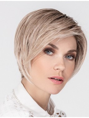 Perruque Glam Soft Ellen Wille teinte Candyblonde Lighted portée par un mannequin – vue 5