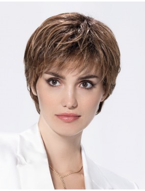 Perruque Harmony Soft Ellen Wille teinte Mocca Rooted portée par un mannequin – vue 1