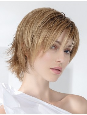 Perruque Fame Soft Ellen Wille teinte Lightbernstein Rooted portée par un mannequin – vue 2