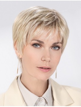 Perruque Select Soft Ellen Wille teinte Lightchampagne Rooted portée par un mannequin – vue 4
