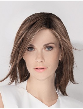 Perruque Whisper Comfort Ellen Wille teinte Chocolate Frosted portée par un mannequin – vue 1