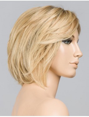 Perruque Brilliance Plus Deluxe Ellen Wille en cheveux naturels, teinte Champagne Rooted – sur tête de mannequin