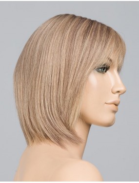 Perruque Mikado Mono Ellen Wille en cheveux naturels, teinte Beige Multi Frosted – sur tête de mannequin