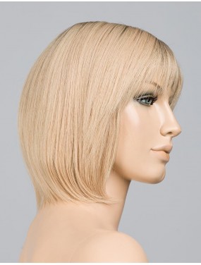 Perruque Mikado Mono Ellen Wille en cheveux naturels, teinte Pearlblonde Rooted – sur tête de mannequin