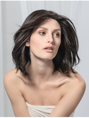 Perruque Yara Mono Ellen Wille en cheveux naturels, teinte Black – portée