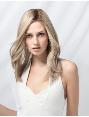 Perruque Emotion Deluxe Ellen Wille en cheveux naturels, teinte Beige Multi Frosted – portée