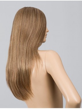 Perruque Obsession Deluxe Ellen Wille en cheveux naturels, teinte Sandmulti Rooted – sur tête de mannequin