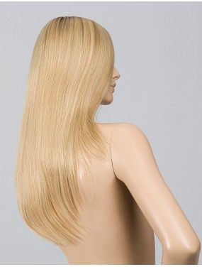 Perruque Obsession Deluxe Ellen Wille en cheveux naturels, teinte Champagne Rooted – sur tête de mannequin
