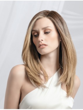 Perruque Zora Mono Ellen Wille en cheveux naturels, teinte Bernstein Tipped – portée