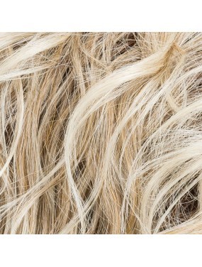Perruque Scala Mono Part Ellen Wille teinte Sandyblonde Rooted gros plan de la teinte