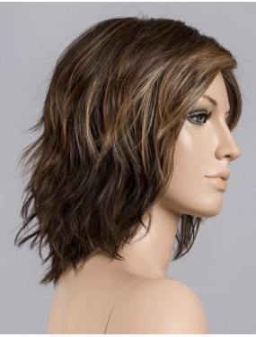 Perruque Anima Ellen Wille teinte Coffeebrown Lighted sur mannequin vue de profil