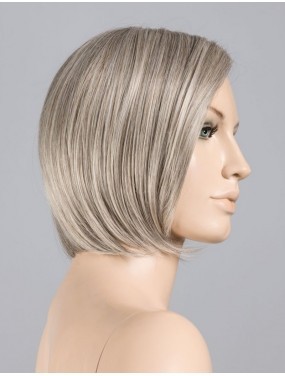 Perruque Casey Mono Part Ellen Wille teinte Pearl Mix sur mannequin vue de profil