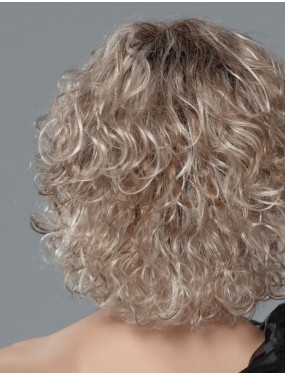 Perruque Loop Ellen Wille teinte Pearlblonde Rooted portée par un mannequin