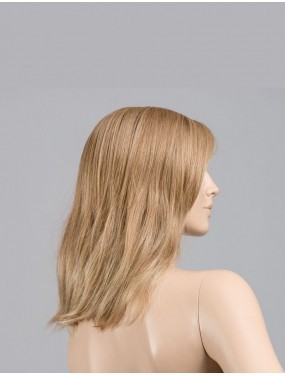Perruque Runway Mono Part Ellen Wille teinte Toffeeblonde Rooted sur mannequin vue de profil