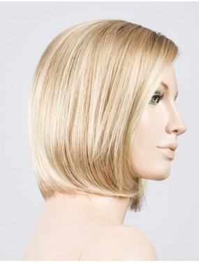 Perruque Elite Small Mono Part Ellen Wille teinte Sandyblonde Rooted sur mannequin vue de profil
