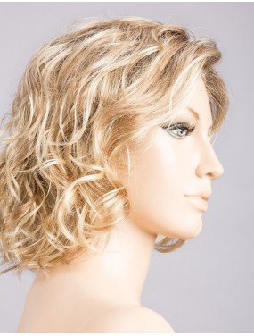 Perruque Girl Large Mono Part Ellen Wille teinte Champagne Rooted sur mannequin vue de profil